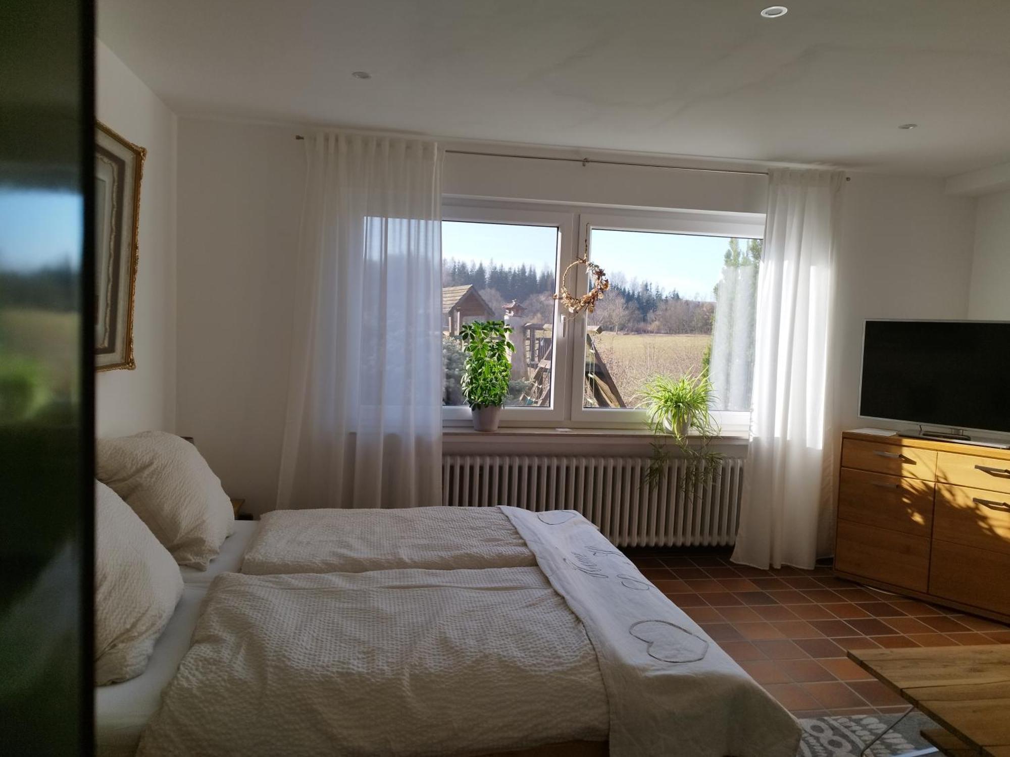 Moderne Ferienwohnung Mit Privatem Eingang - Rosa Kalletal Exterior photo