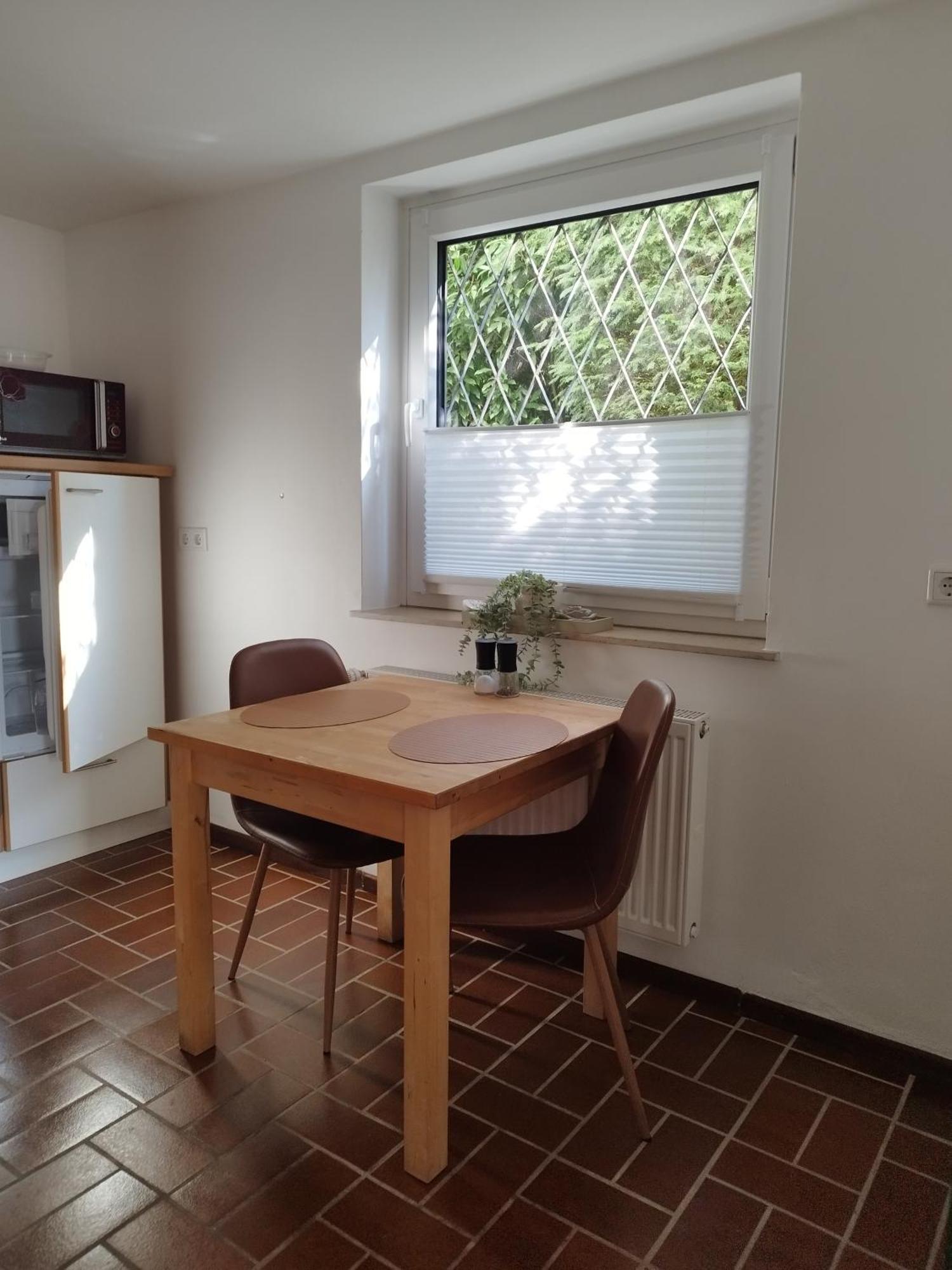 Moderne Ferienwohnung Mit Privatem Eingang - Rosa Kalletal Exterior photo